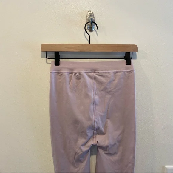 Free people movement leggings in women’s size m/l lavendar new with tags - Picture 6 of 12